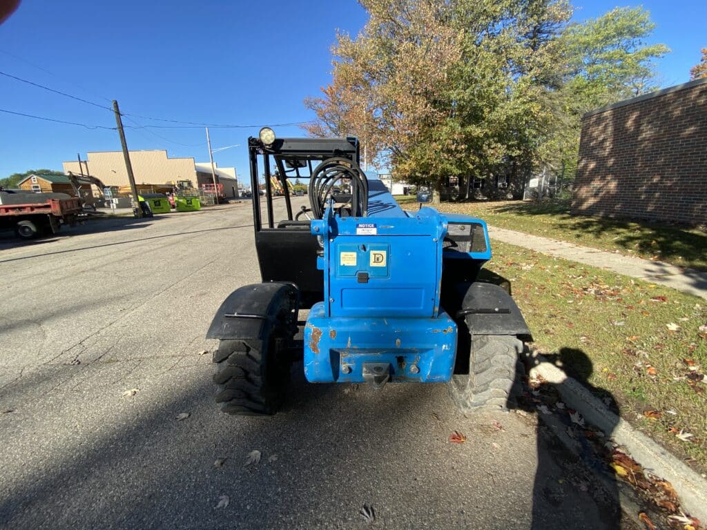 5519.304.B | Fox Equipment Rentals in Clare, MI