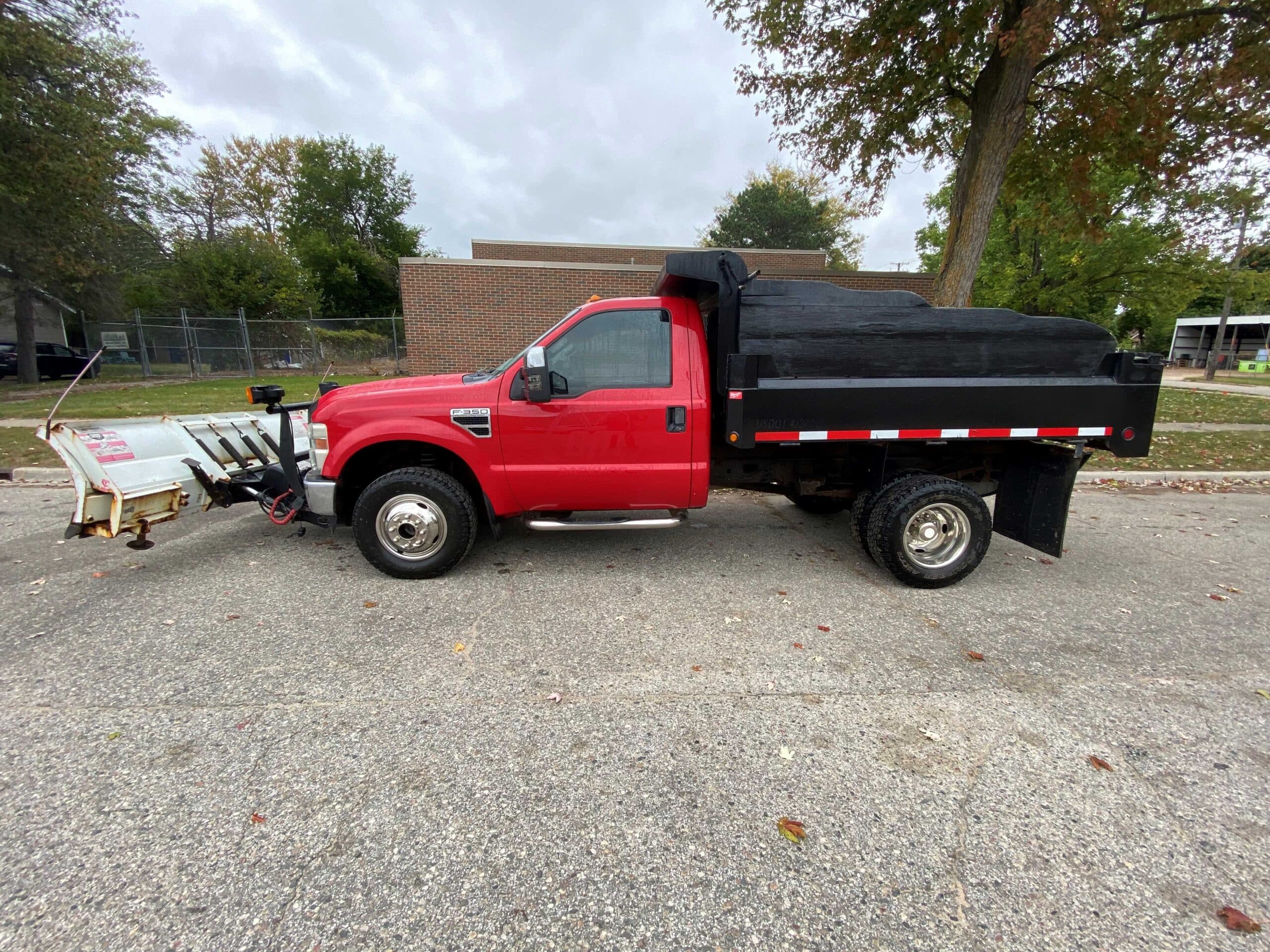 Featured image for “2008 Ford F-350 Super Duty 4×4 Dump Truck”